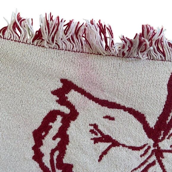 CHATEAU STE MICHELLE Winery Large Tapestry Red and White 68" x 48" - Picture 6 of 7